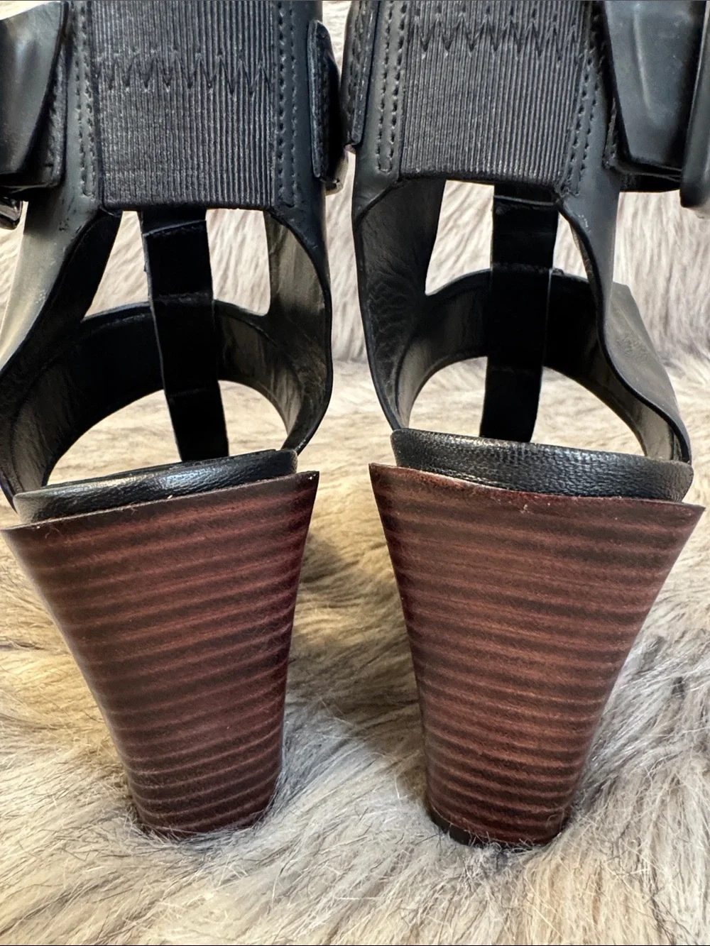 10 Crosby Derek Lam Black Leather Strappy Wedge Sandals Size 5.5